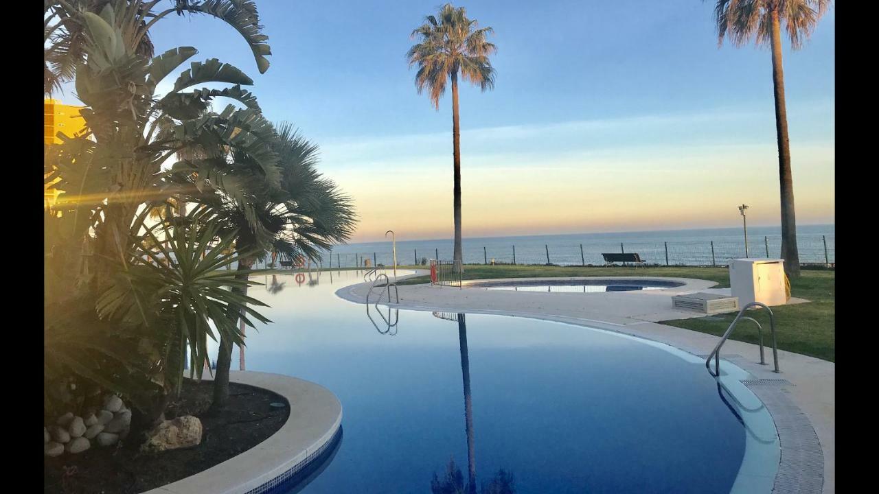 Mi Capricho 9C Beachfront- Apartment With Sea View - Costa Del Sol Ла-Кала-де-Михас Экстерьер фото